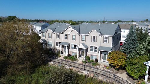 5105 Fairpoint Dr N, Hugo, MN, 55038-7800 | Card Image