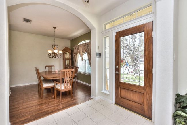 Foyer/Dining | Image 7