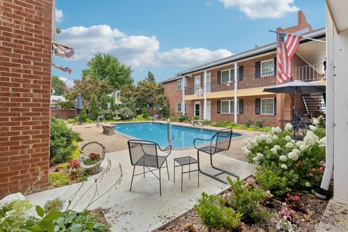 12-3701 Riverside Dr, Tulsa, OK, 74105-3060 | Card Image
