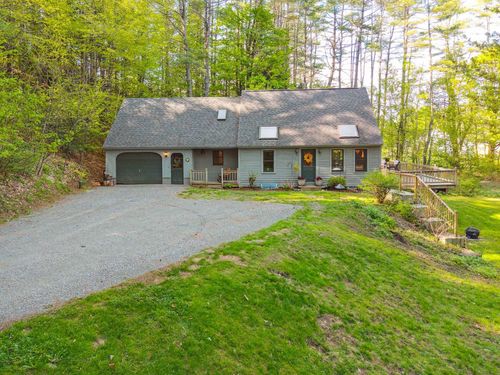6 All Seasons Dr, East Thetford, VT, 05043-9704 | Card Image