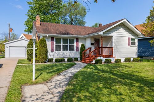 8118 Howard Ave, Munster, IN, 46321-1341 | Card Image