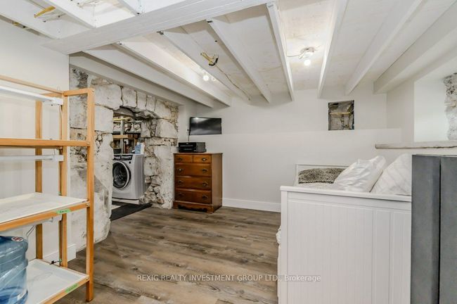 73 Northumberland St, House other with 2 bedrooms, 1 bathrooms and 4 parking in Guelph ON | Image 35