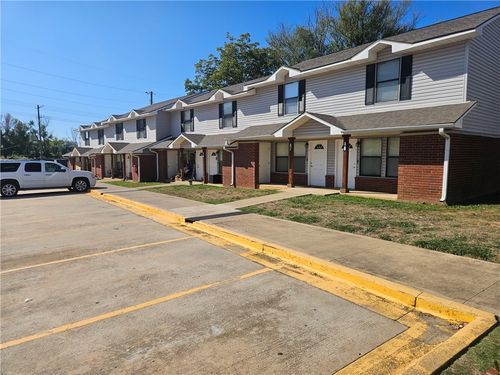 a-2-1301 E Central Ave, Bentonville, AR, 72712-5549 | Card Image