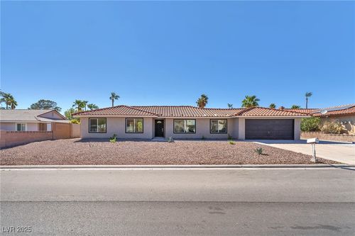 1295 Los Meadows Dr, Las Vegas, NV, 89110-1903 | Card Image