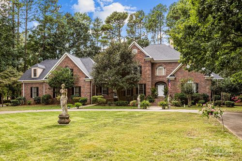 115 W Glenview Dr, Salisbury, NC, 28147-7208 | Card Image