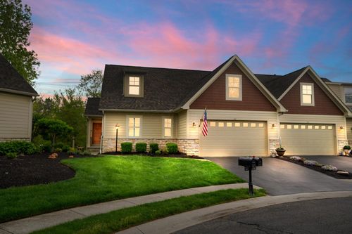 1167 Cross Creeks Rdg, Pickerington, OH, 43147-8191 | Card Image