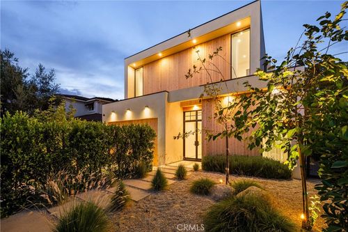 4046 Shadyglade Ave, Studio City, CA, 91604-1635 | Card Image