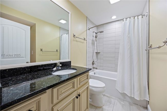 APT-454 - 21 Ocean Ln, Condo with 2 bedrooms, 2 bathrooms and null parking in Hilton Head Island SC | Image 30