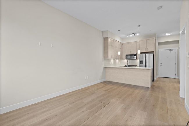 102 - 2120 Gladwin Rd, Condo with 1 bedrooms, 1 bathrooms and 1 parking in Abbotsford BC | Image 12
