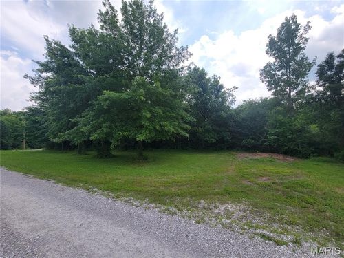 111 Alta Ln, Winfield, MO, 63389-3238 | Card Image