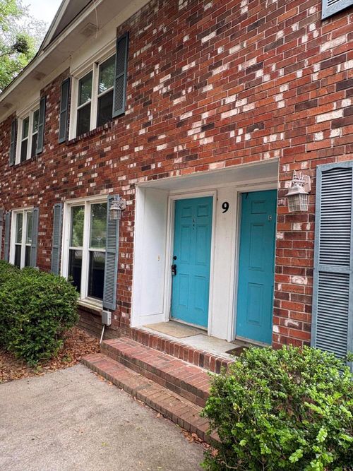 b-9 S Anderson Ave, Charleston, SC, 29412-3760 | Card Image
