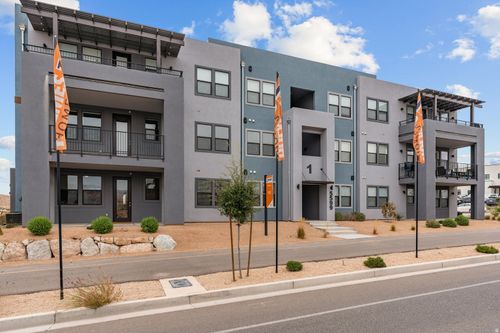 unit-207-5599 S Carnelian Pkwy, St George, UT, 84790-2858 | Card Image