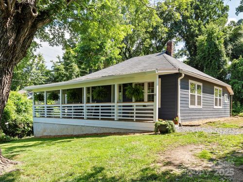 85 East St, Asheville, NC, 28803-1446 | Card Image