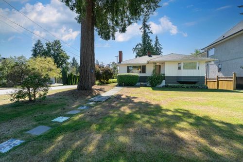 953 Caithness Cres, Port Moody, BC, V3H1C7 | Card Image