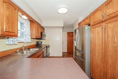 949 Independence Avenue, House other with 3 bedrooms, 1 bathrooms and null parking in Akron OH | Image 3