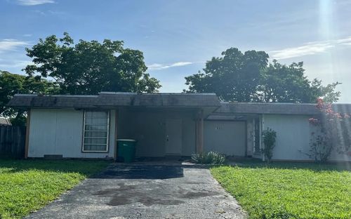 7802 Nw 68th Ter, Tamarac, FL, 33321-4923 | Card Image