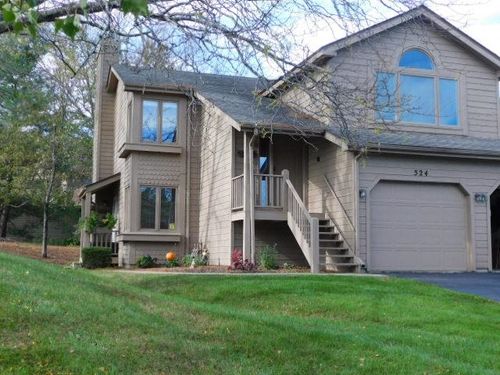 524 Triton Ave, Rockford, IL, 61107-6000 | Card Image