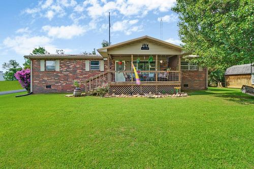 430 Hillcrest Dr, Crossville, TN, 38555-8701 | Card Image