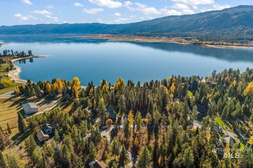 52 Windsong Way, Donnelly, ID, 83615-5513 | Card Image