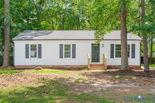 5607 English Setter Ct, North Chesterfield, VA, 23237-2451 | Card Image