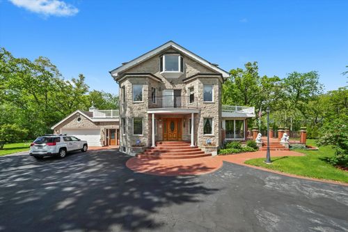 300 N Bradley Rd, Mettawa, IL, 60045-1014 | Card Image