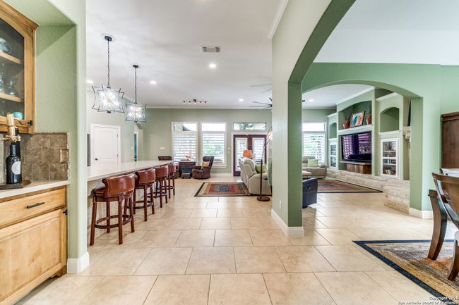 30131 Cibolo Run, House other with 3 bedrooms, 3 bathrooms and null parking in Fair Oaks Ranch TX | Image 8