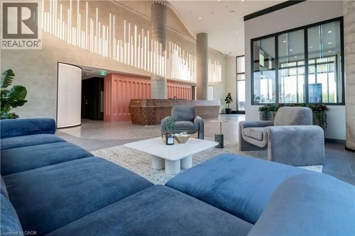 3601-25 Wellington Street S, Kitchener, ON, N2G0G5 | Card Image