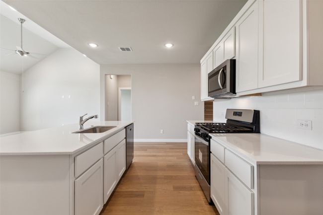 1912 Sandpiper Way, House other with 5 bedrooms, 4 bathrooms and null parking in Princeton TX | Image 4