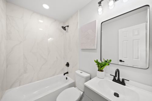 407 Bradley St, Dallas, TX, 75224-3529 | Card Image