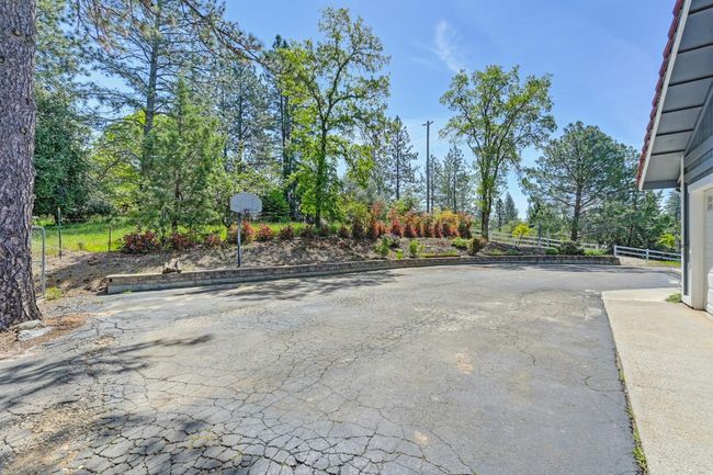 285 Fairidge Dr, House other with 4 bedrooms, 3 bathrooms and null parking in Applegate CA | Image 73