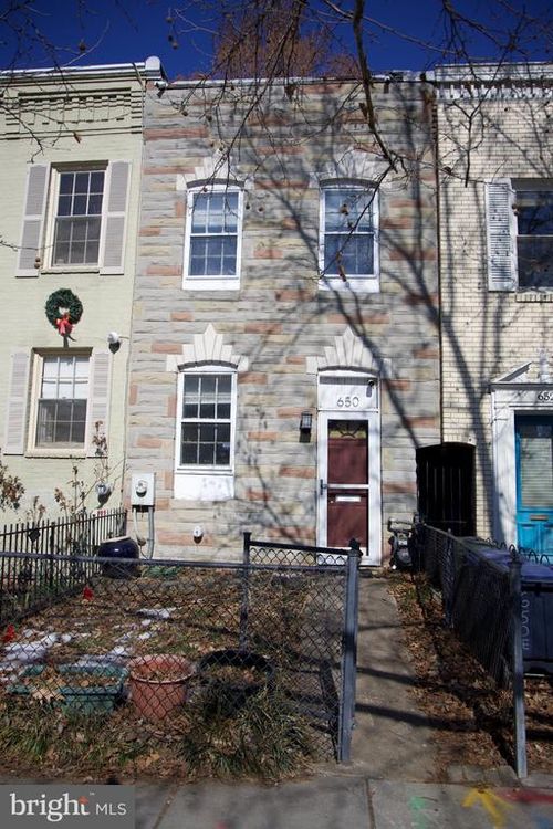 650 E St Se, WASHINGTON, DC, 20003-4286 | Card Image
