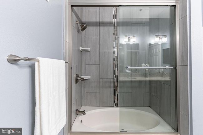 UNIT-9121 - 1530 Spring Gate Dr, Condo with 3 bedrooms, 2 bathrooms and null parking in MCLEAN VA | Image 19
