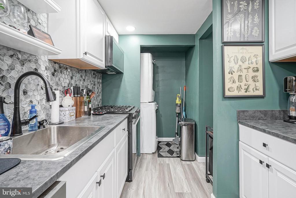 Residential in LINDENWOLD 5
