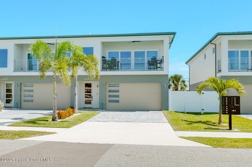 219 6th Ave, INDIALANTIC, FL, 32903-3303 | Card Image
