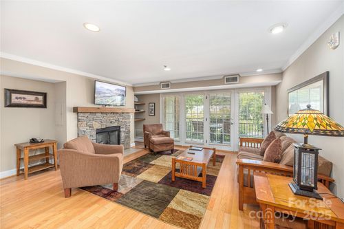 114 Bowling Park Rd, Asheville, NC, 28803 | Card Image