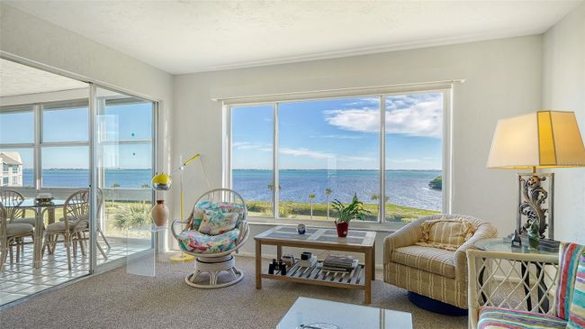 PH2 - 4600 Gulf Of Mexico Drive, Condo with 2 bedrooms, 2 bathrooms and null parking in Longboat Key FL | Image 8