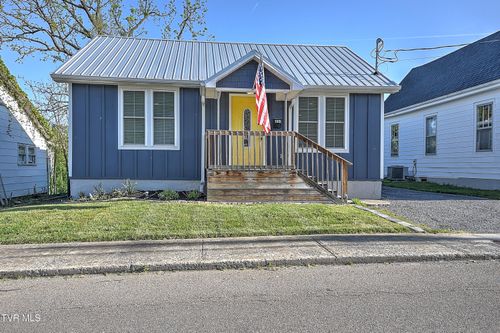 1315 Anderson St, Bristol, TN, 37620-2017 | Card Image