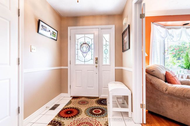 31 Rollins Dr, House other with 3 bedrooms, 2 bathrooms and 2 parking in Welland ON | Image 10