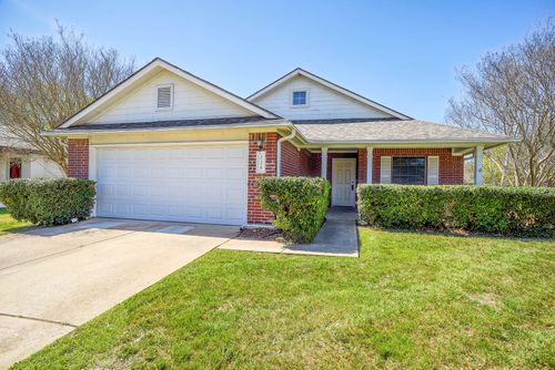 226 Schaefer Blvd, Bastrop, TX, 78602-3159 | Card Image