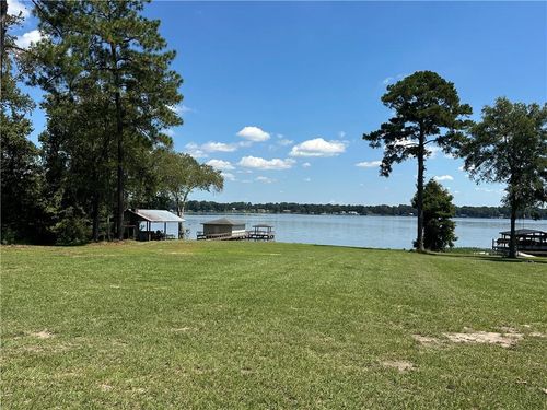 631 Flintside Dr, Cobb, GA, 31735-2130 | Card Image