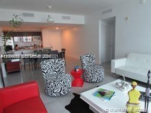 1607-951 Brickell Ave, Miami, FL, 33131-3935 | Card Image