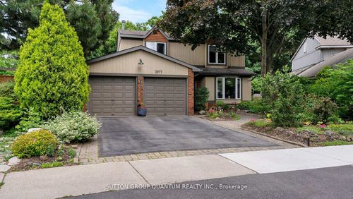 2977 Inlake Crt, Mississauga, ON, L5N2A4 | Card Image