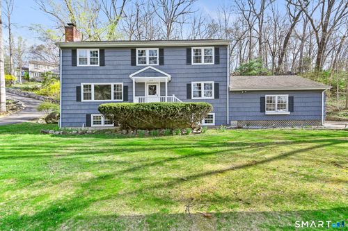 163 Macgregor Dr, Stamford, CT, 06902-1409 | Card Image