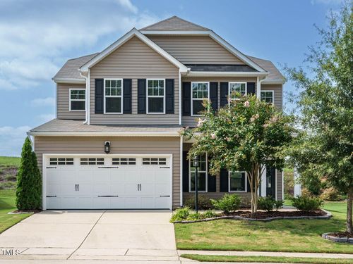 31 W Copenhaver Dr, Clayton, NC, 27527-9544 | Card Image