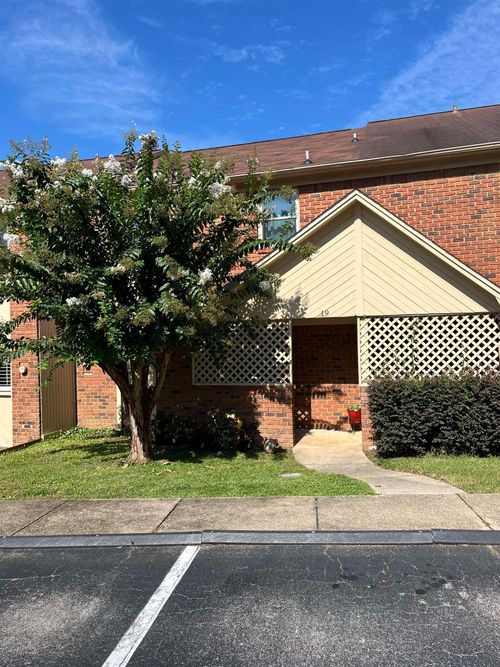 apt-19-3207 Shamrock E, TALLAHASSEE, FL, 32309-2856 | Card Image