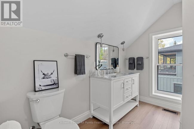 82 Gloucester Terr, House other with 2 bedrooms, 2 bathrooms and 4 parking in Goderich ON | Image 22