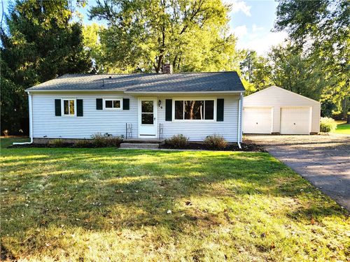 39 Castle Rd, Rochester, NY, 14623-4017 | Card Image
