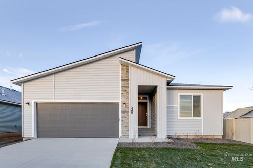349 N Madrone Ave, Kuna, ID, 83634-1068 | Card Image