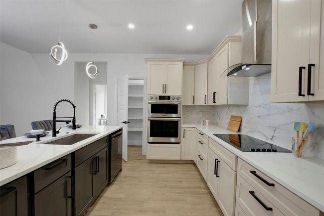 209 Pearl Harbor St, House other with 4 bedrooms, 3 bathrooms and null parking in Tool TX | Image 12