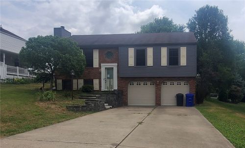 61 Forest Glen Dr, Imperial, PA, 15126-9621 | Card Image